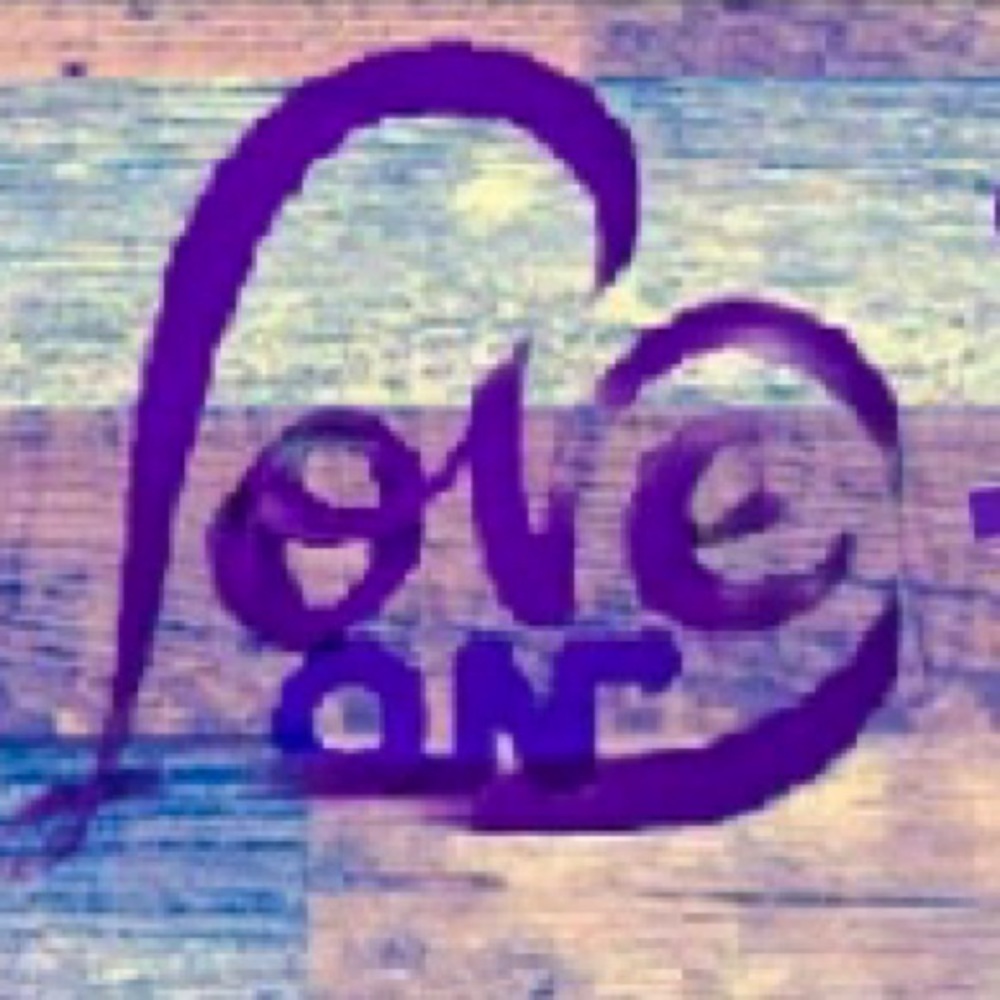 Meet your Posher, Viviann